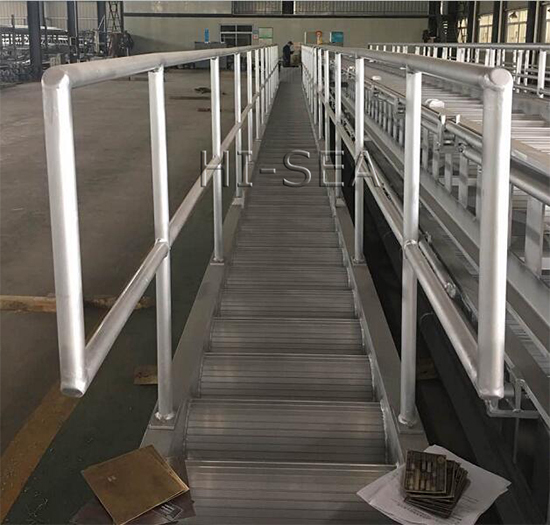 /uploads/image/20180516/Photo of Marine Grade Aluminium Wharf Ladder with Steps.jpg